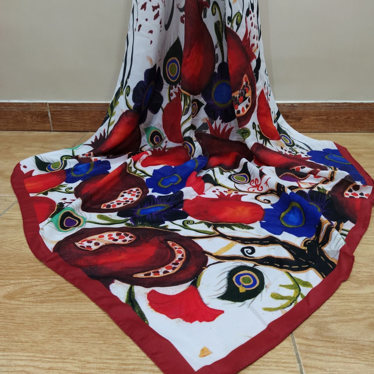 روسری یلدایی خاص
