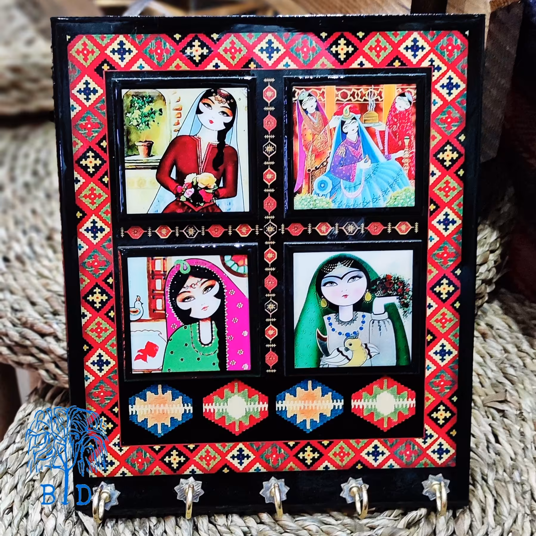 جا کلیدی دیواری رزین مدل خاتون 