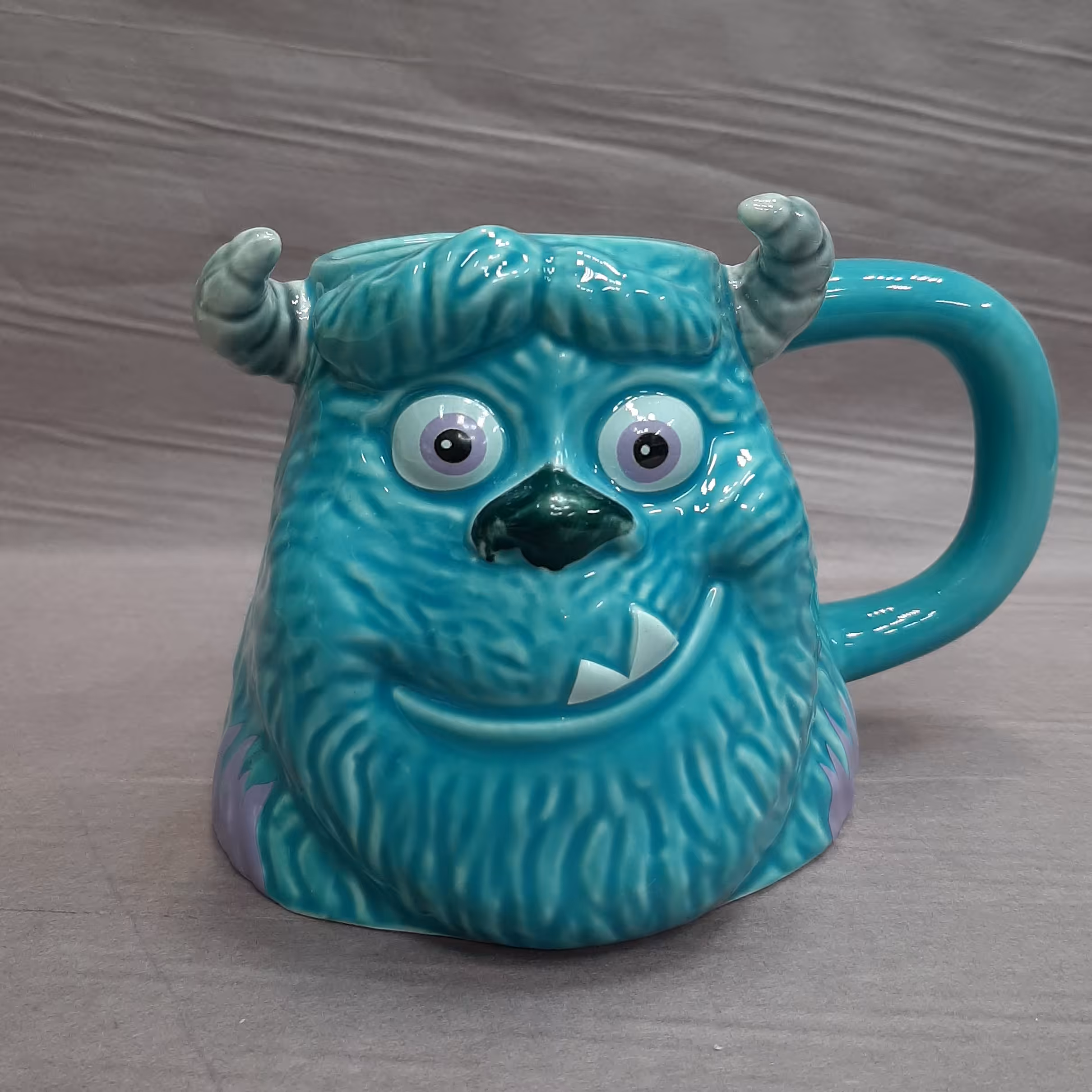 ماگ فانتزی سالیون کارخانه هیولا