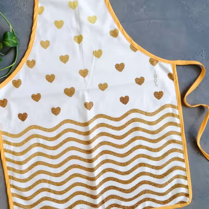 پیشبند مخمل نسوز مدل آیسان طرح 5