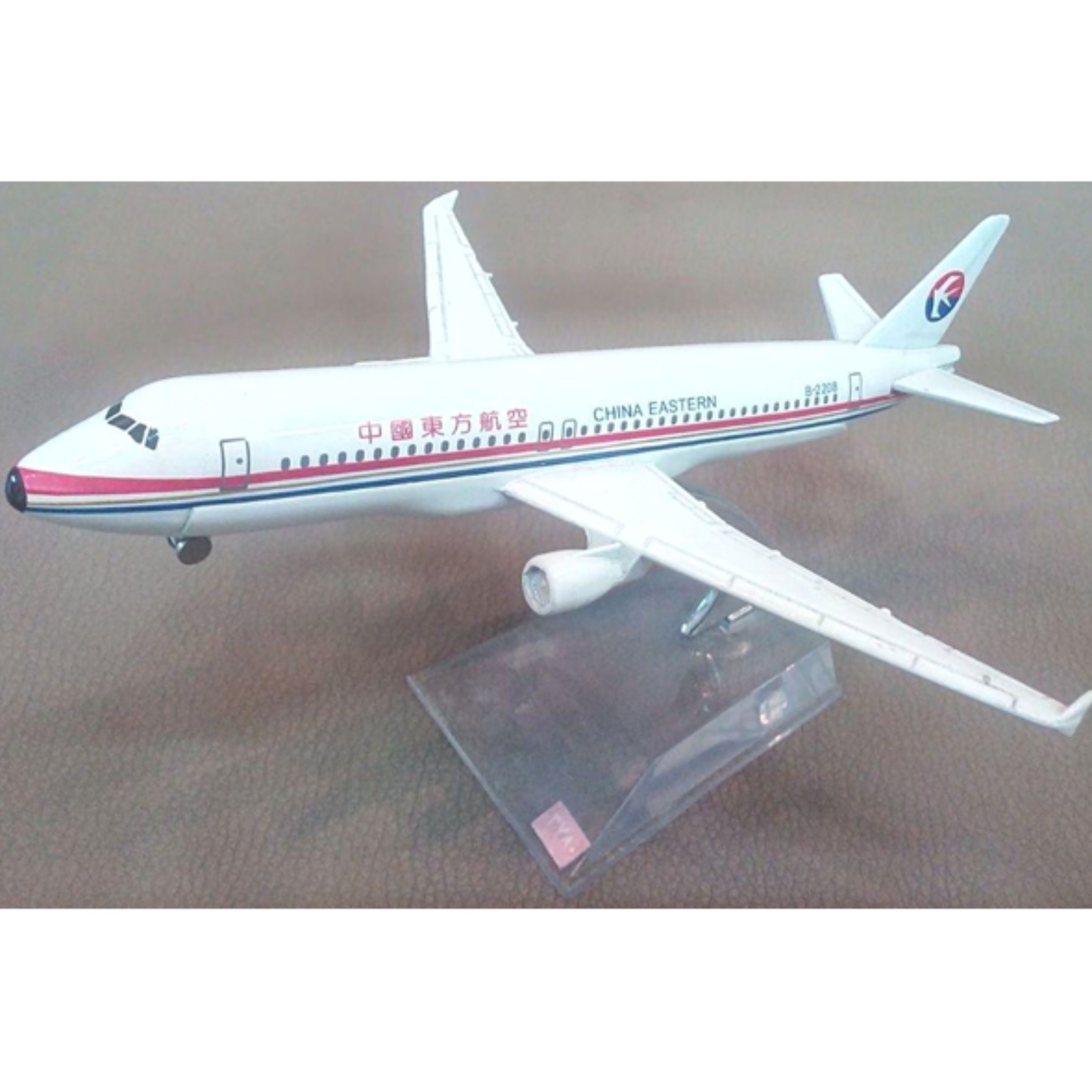 ماکت هواپیما ایرباس 320 China Eastern چین کد 3780