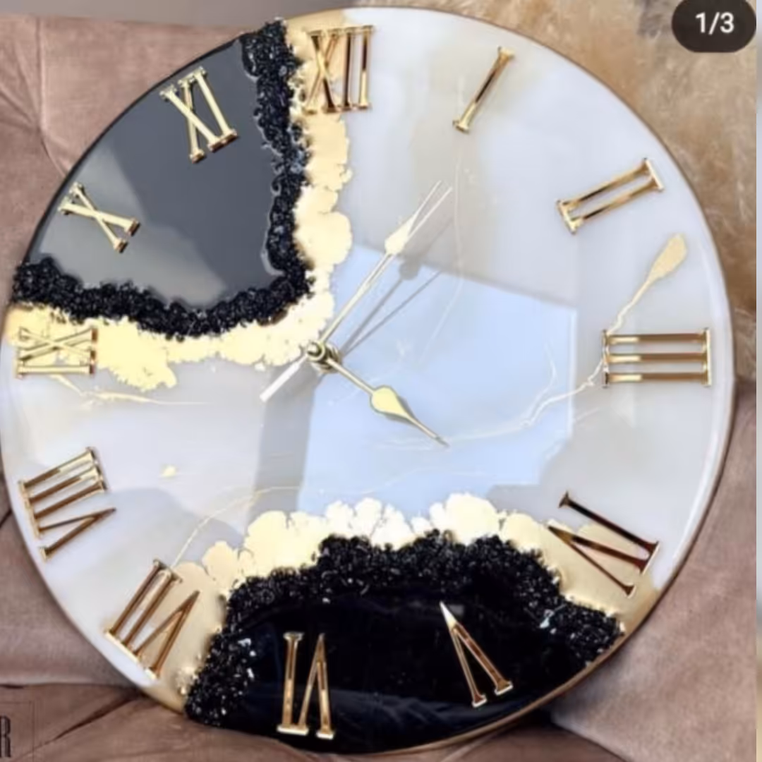 ساعت رزینی مشکی وسفید قطر 40 قابل تغییر رنگ وتغییر اندازه