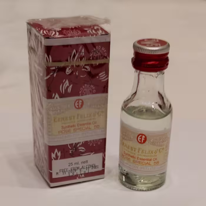 عطر محمدی لاهوری اصل