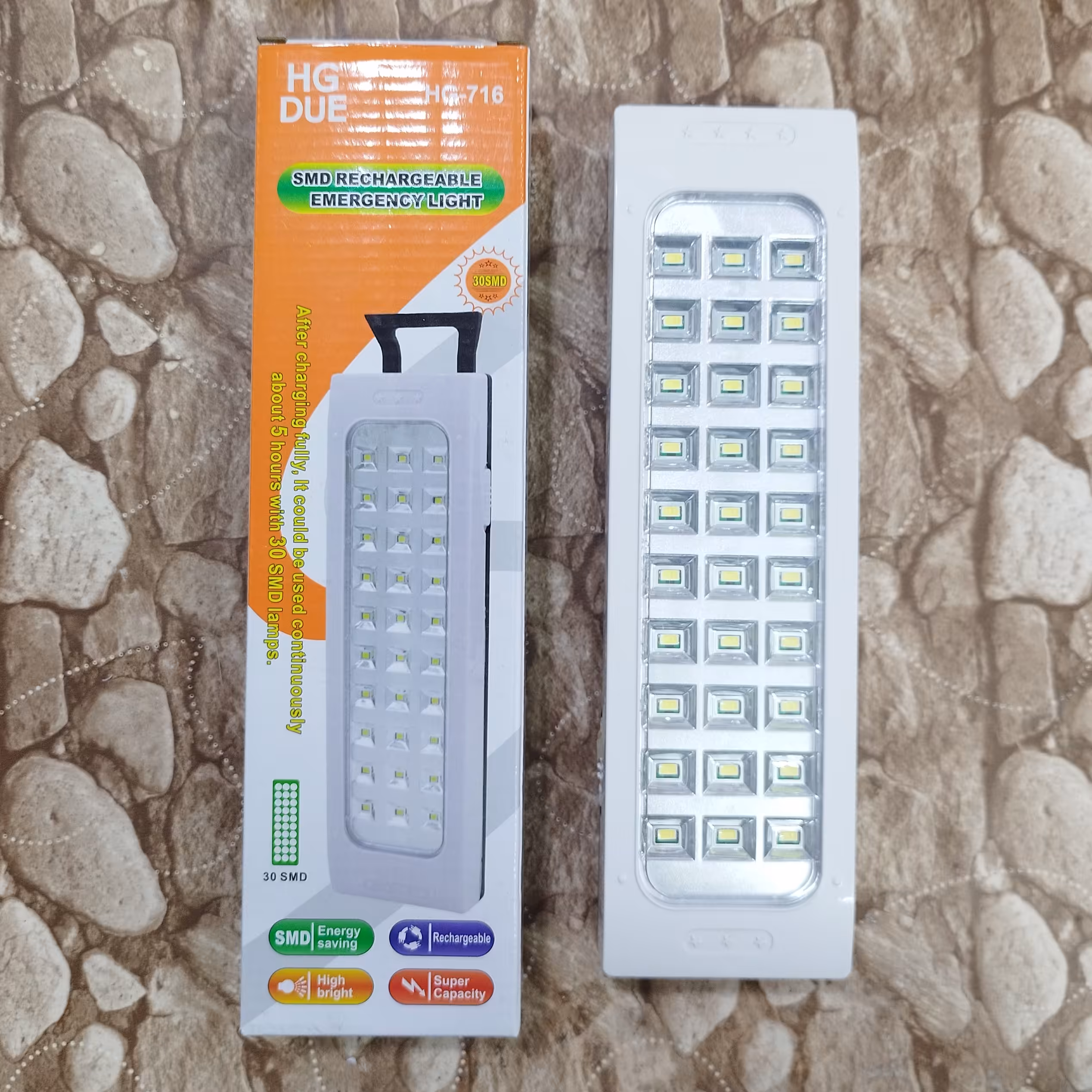 چراغ اضطراری 30 ال ای دی HG DUE