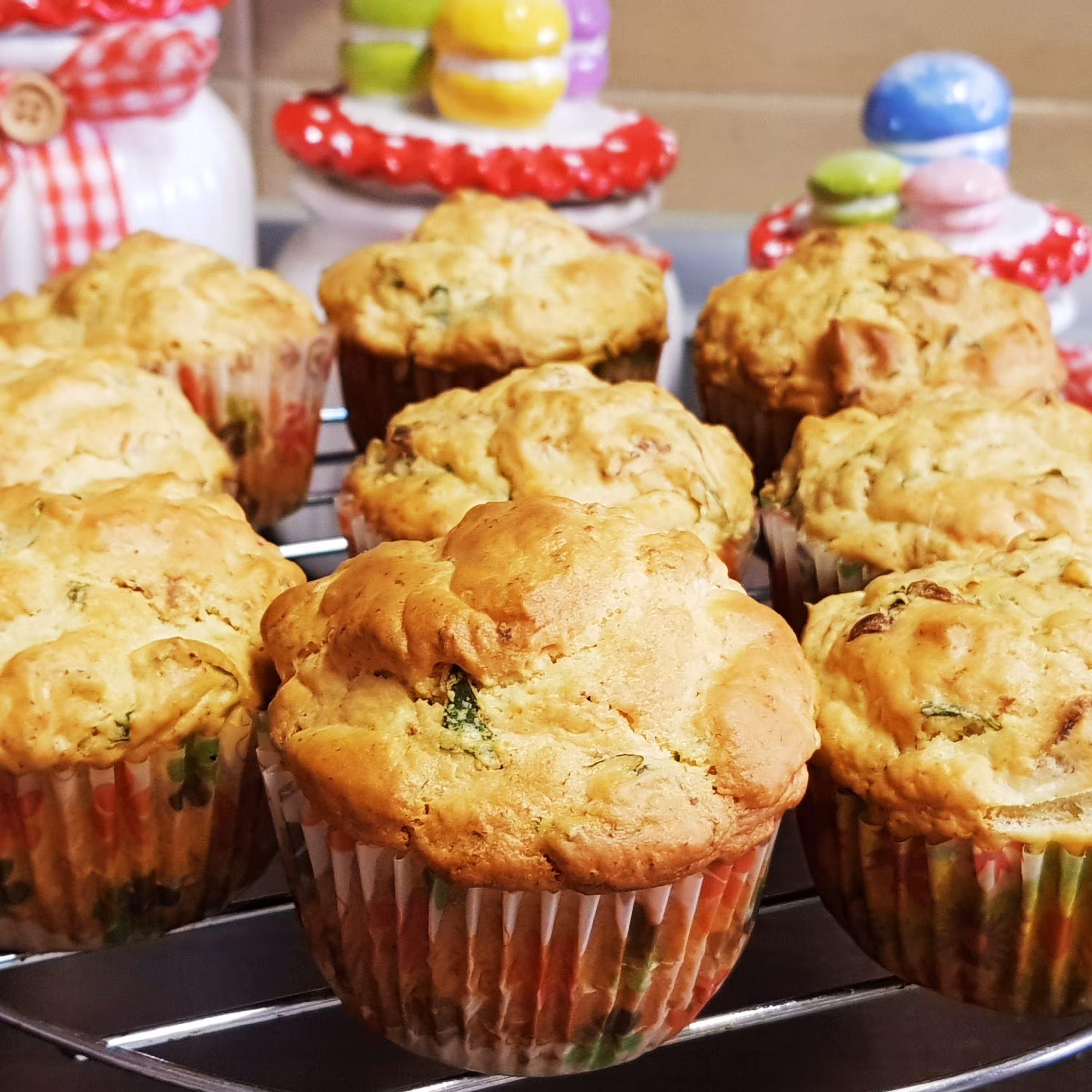 غذای خانگی   مافین مرغ  6 عدد  فینگر فود  هر عدد 40    منحصر به فرد و شیک     مافین 