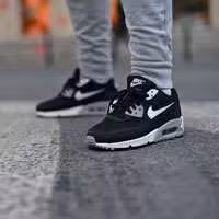 کفش کتانی رانینگ نایک ایرمکس 90 مشکی خاکستری Nike Air Max Running Shoes