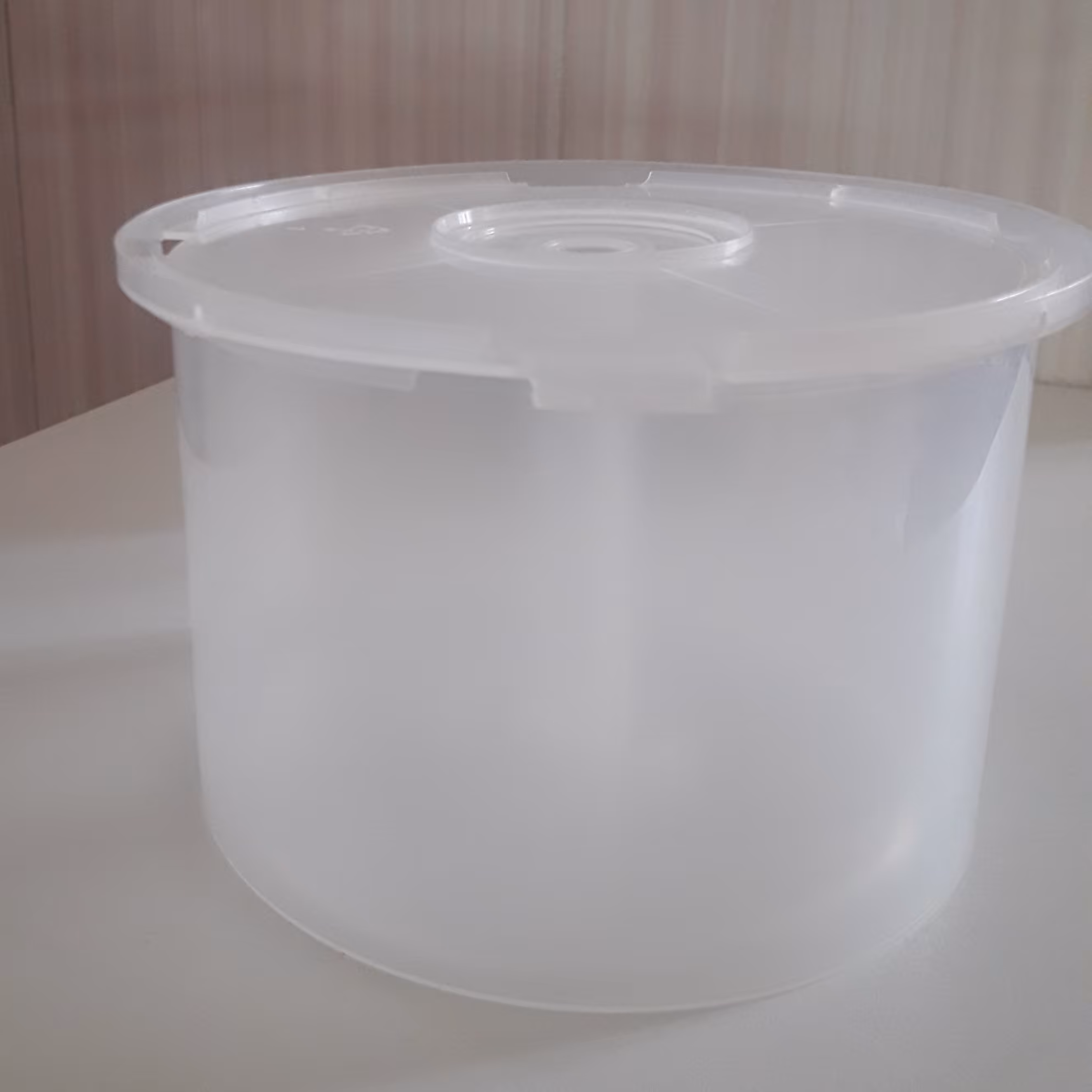 استند جای سی دی