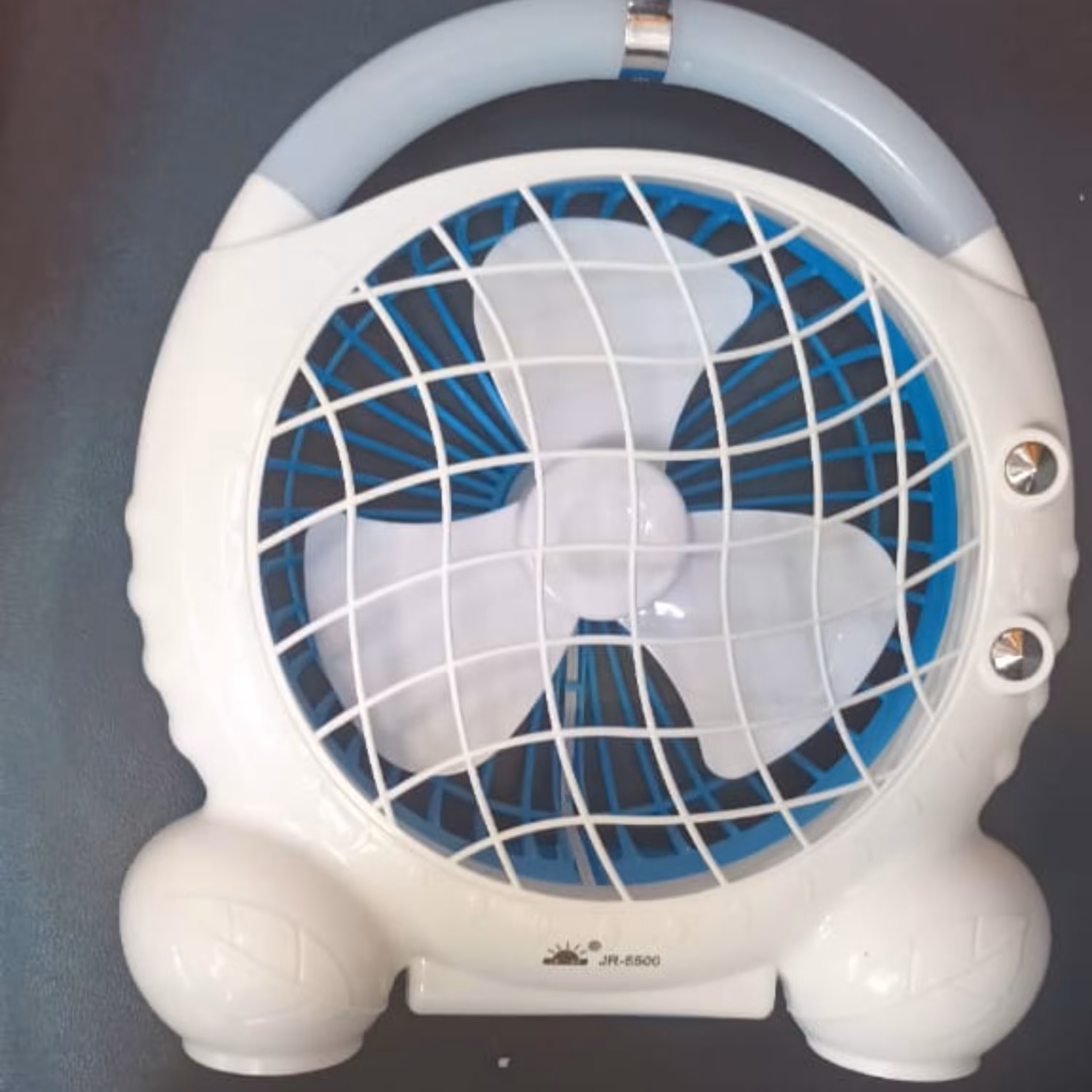 پنکه رومیزی دو حالته( برند GR  دارای باطری شارژی   و اتصال به برق مستقیم 