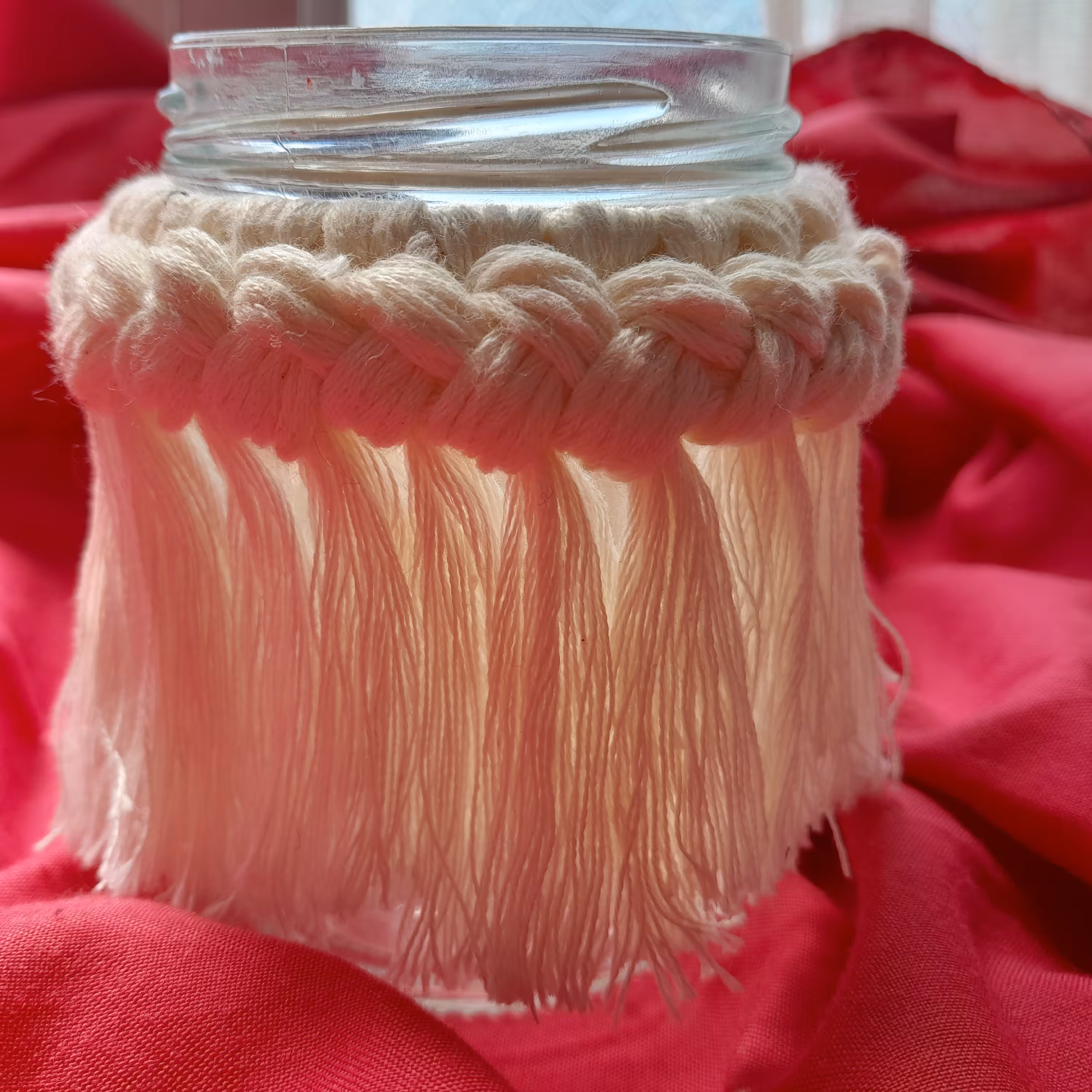 جاشمعی  مکرومه بافی زیبا طرح  گیس بافت قابل اجرا در طرح و رنگ دلخواه 