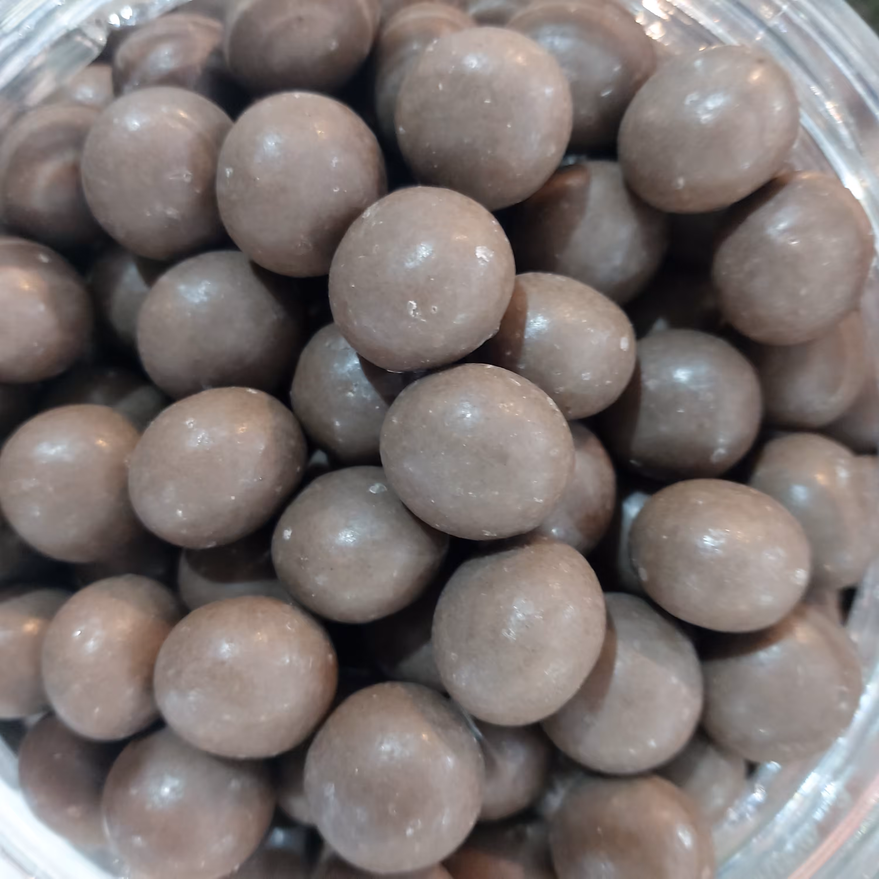 دراژه شکلات کاکائویی نیم کیلویی