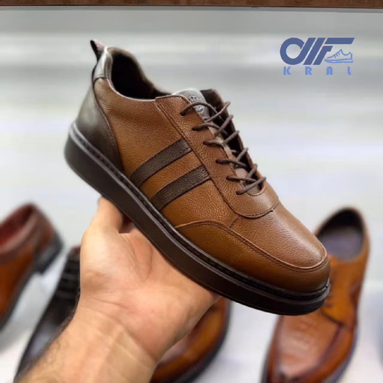 اسپرت تمام چرم طبیعی مردانه آستر چرم
