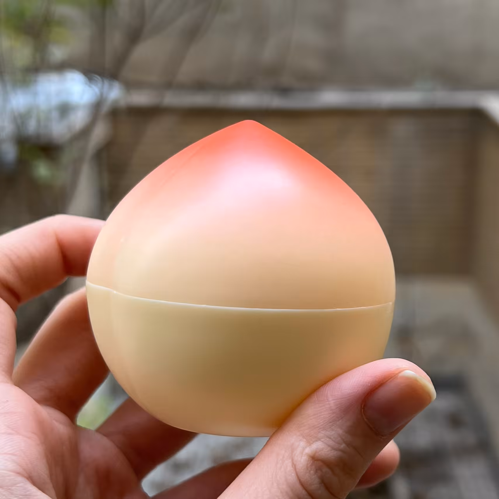 کرم مرطوب کننده مدل هلو و شیر بیوآکوا