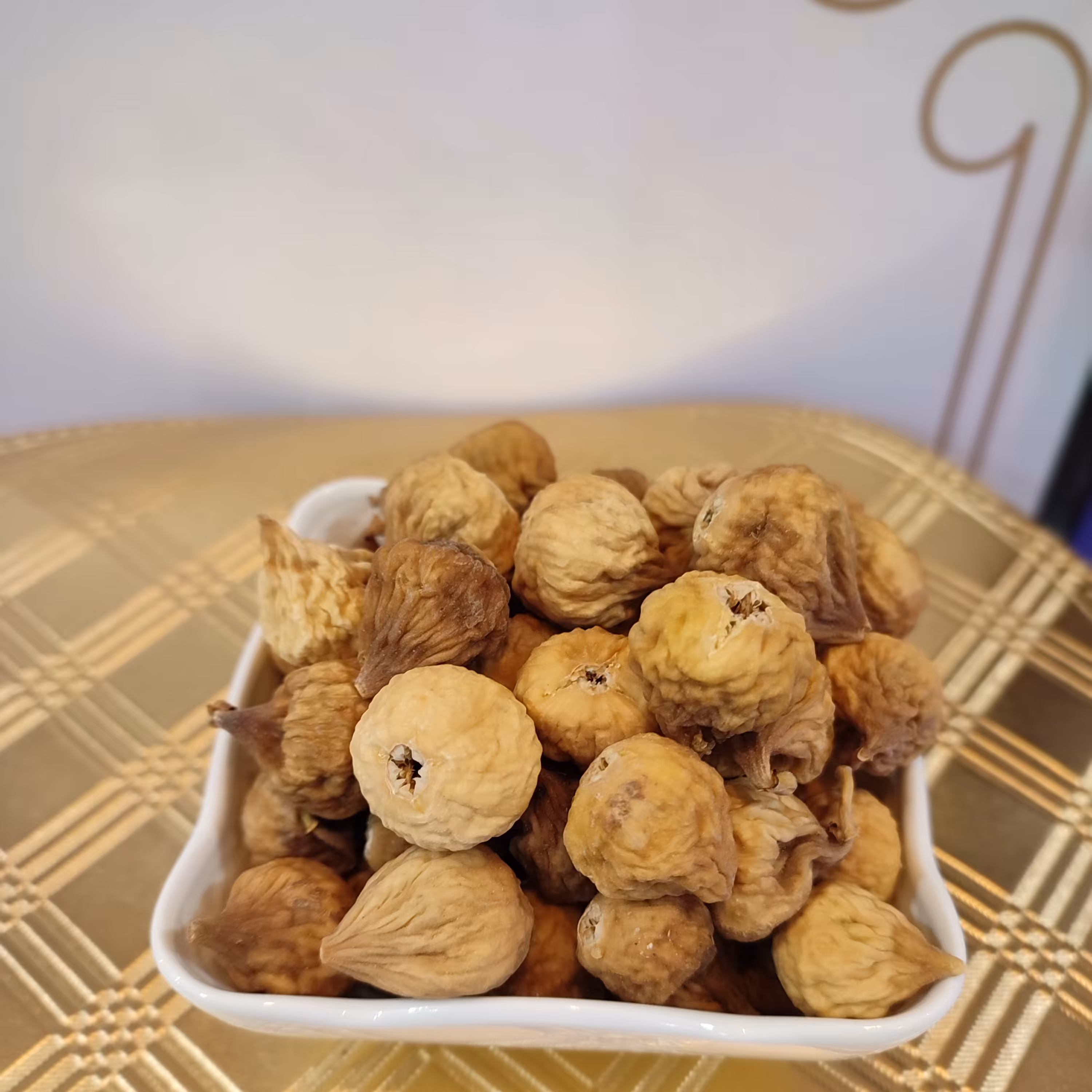 انجیر استهبان AAAxوزن(500گرم)