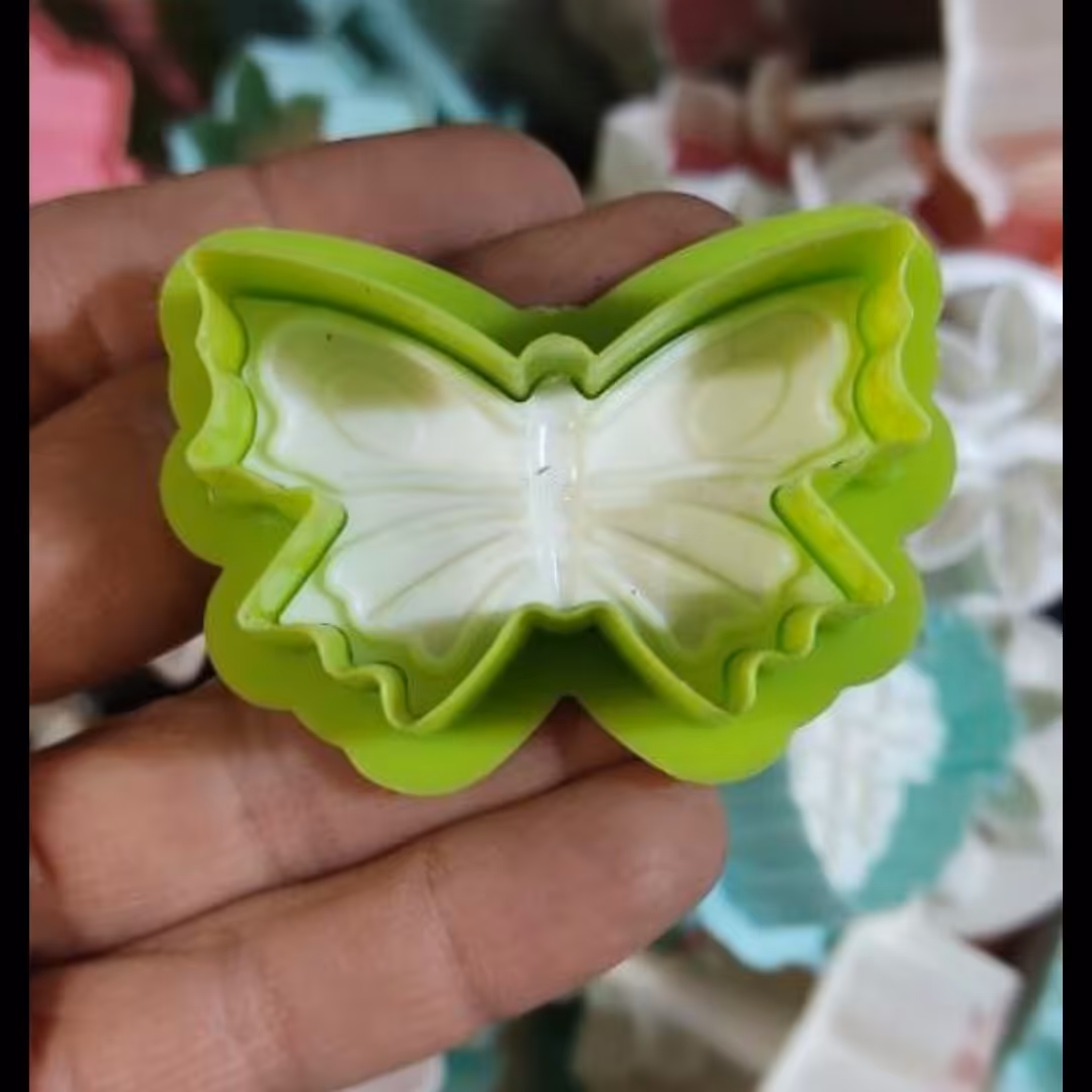 کاتر پروانه فشاری  کاتر  فشاری پروانه مخصوص کوکی و بیسکوییت کاتر فنری 5 در 3 سانت