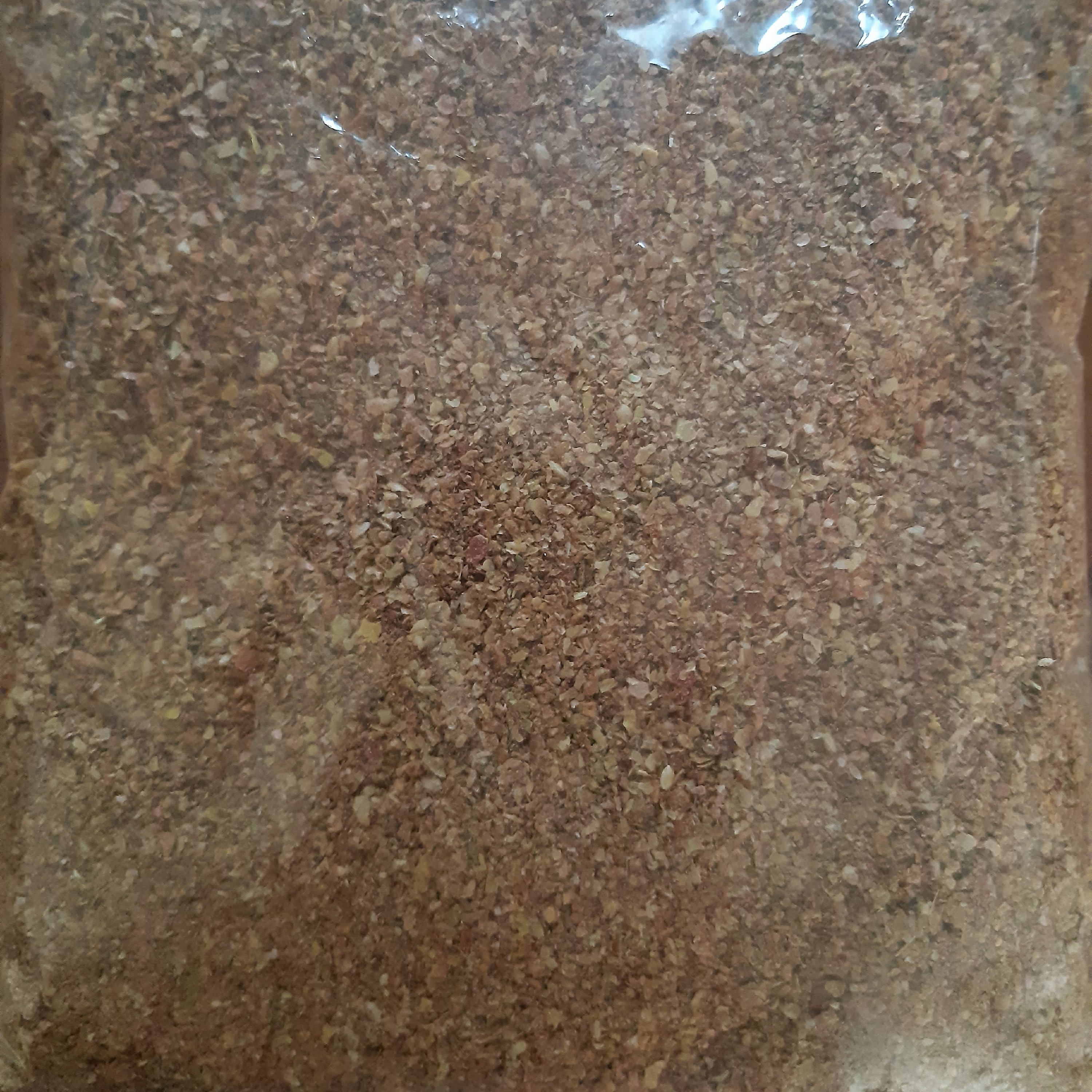 سماق قهوه ای ریز بدون هسته سماق قهوه ای 100 گرمی ترش