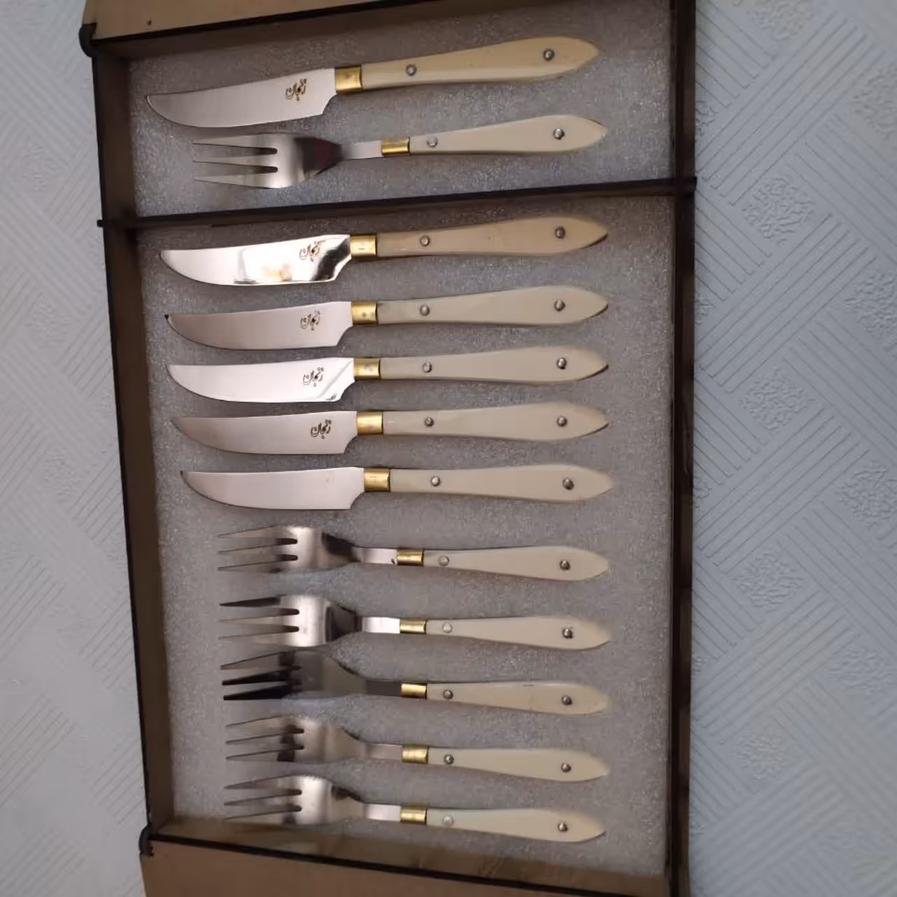 ست کارد و چنگال 12 پارچه زنجان مدل صدرا