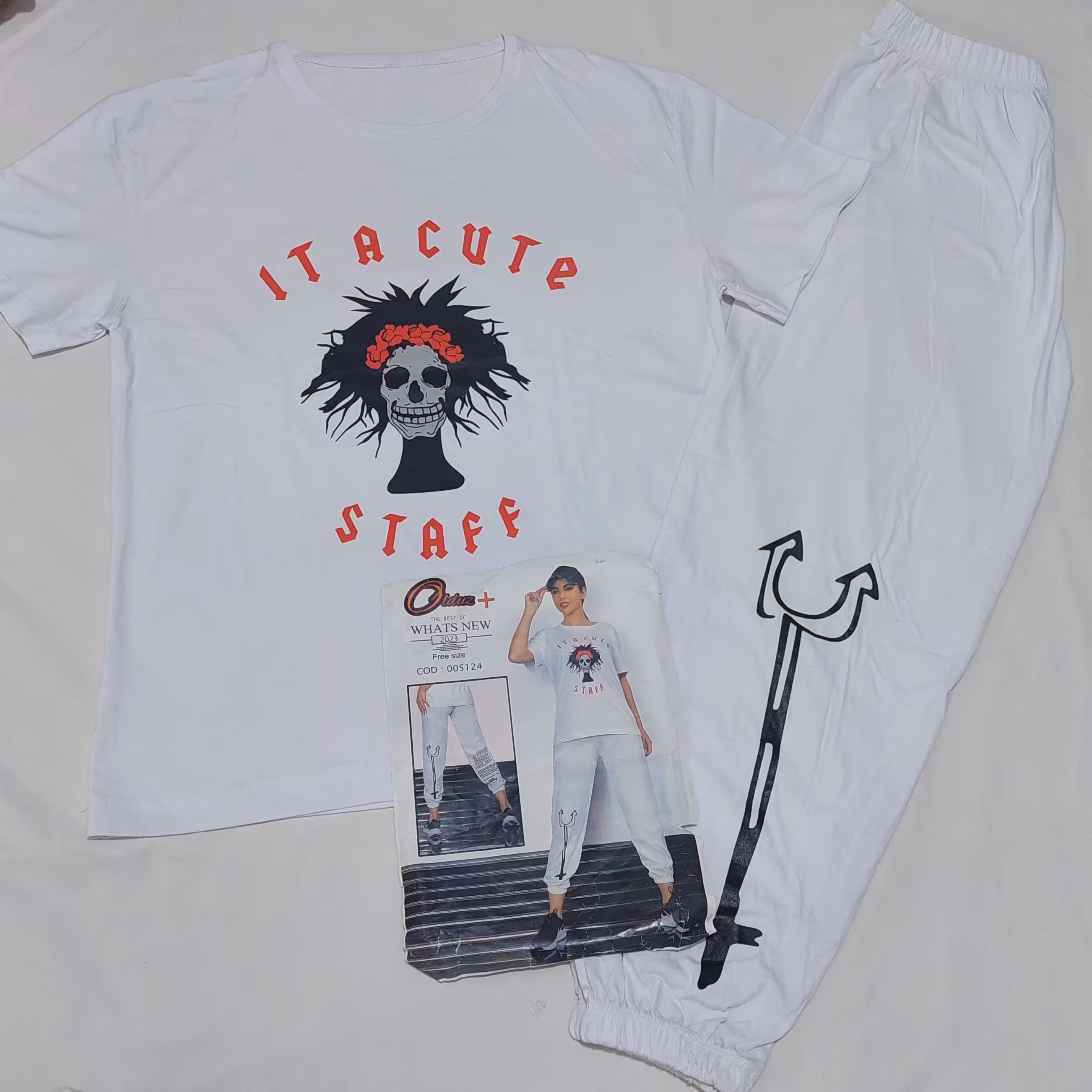 ست تیشرت و شلوار