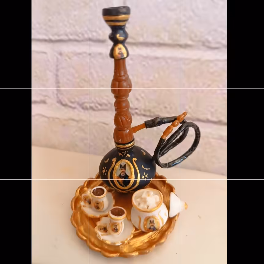 ست شاه عباسی شامل قلیون مینیاتوری واستکان ونعلبکی وقندان  دکوری  جنس خمیر ایتالیایی با کیفیت و مقاوم 