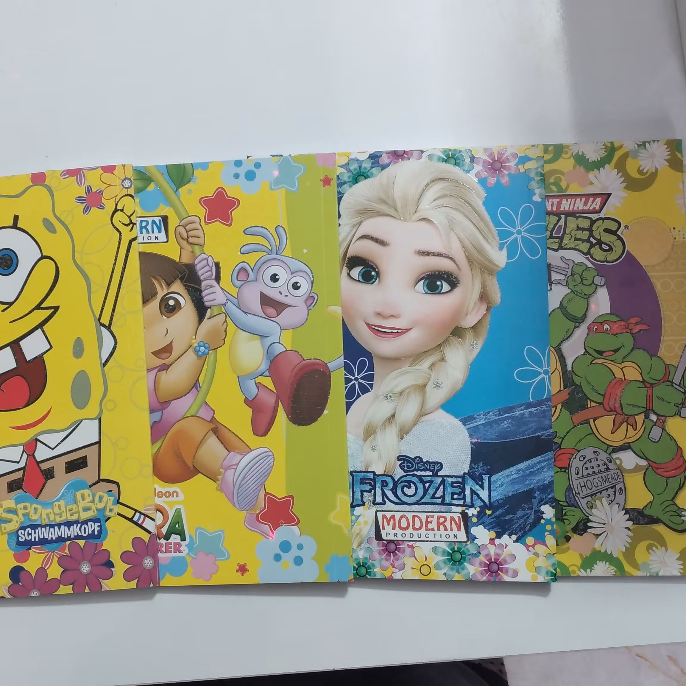 دفتر 50 برگ چسبی خط دار کارتونی