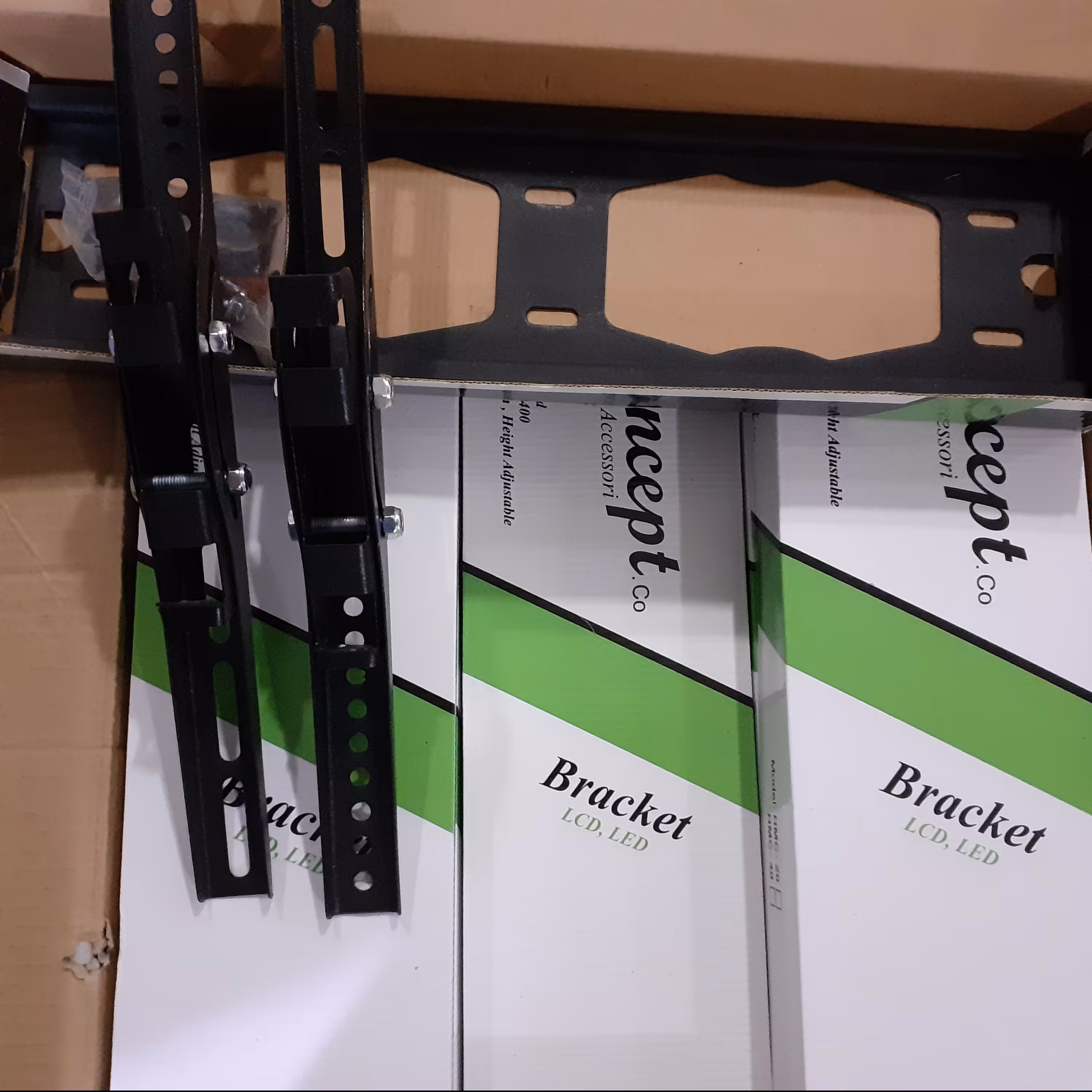 پایه دیواری تلویزیون سایز 36 تا 60 اینچ با ارسال رایگان