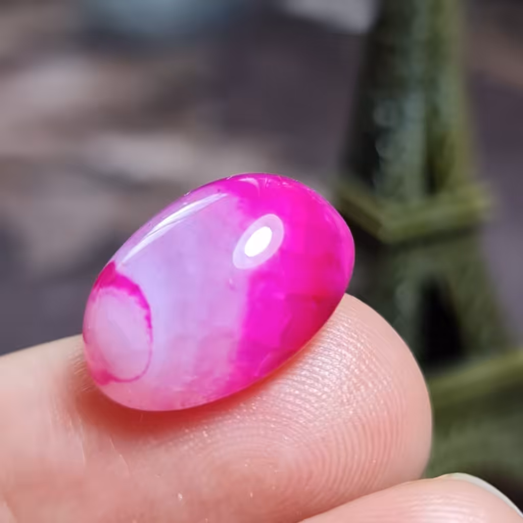  نگین فوق العاده زیبای سنگ عقیق دراگونی اصل معدنی 
کد  26284