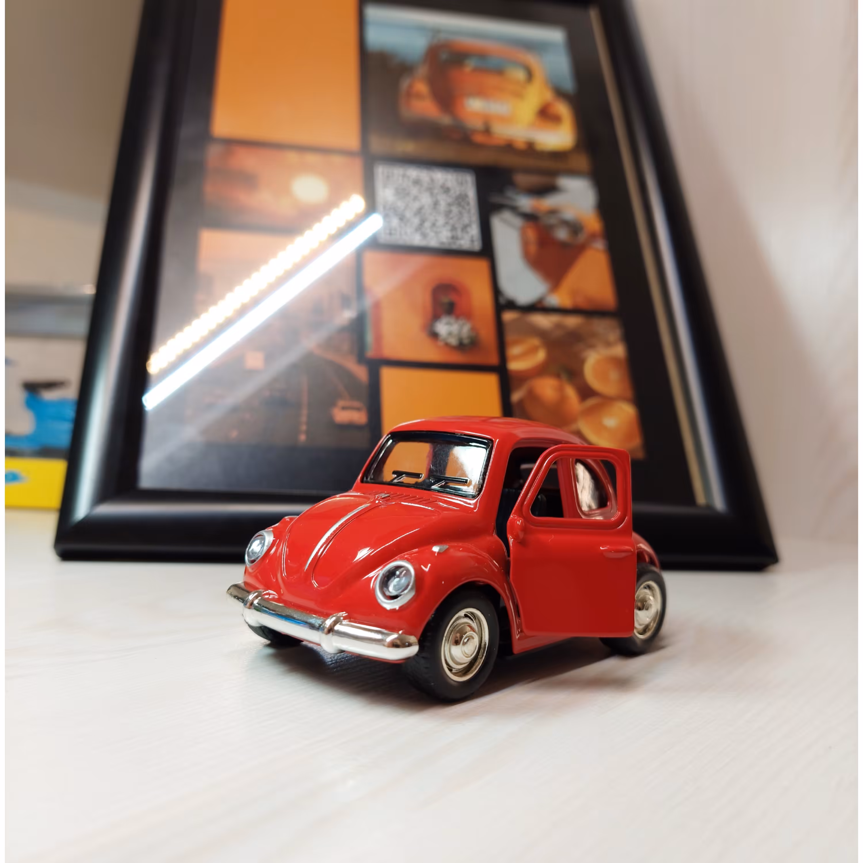 ماکت ماشین فلزی فولکس بیتل چراغوار در بازشو صوتی قدرتی 