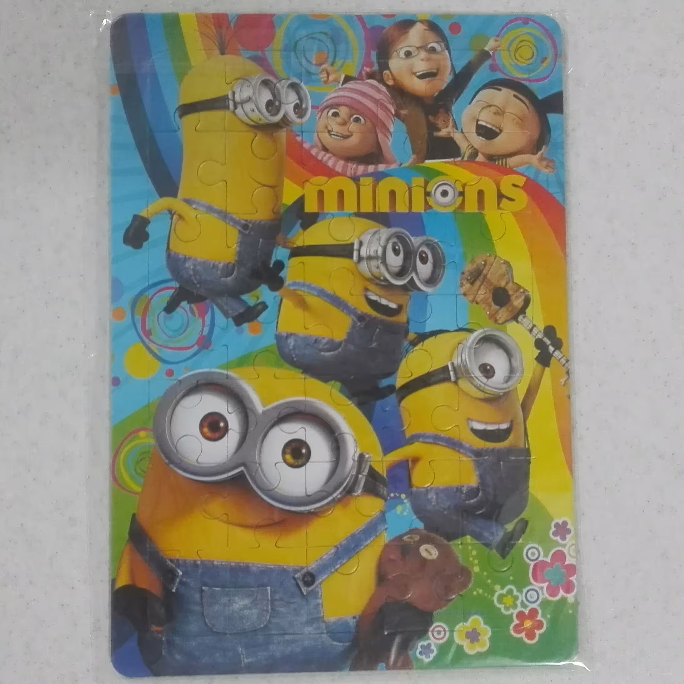 پازل 35تکه مینیون ها پشت وایت بردی