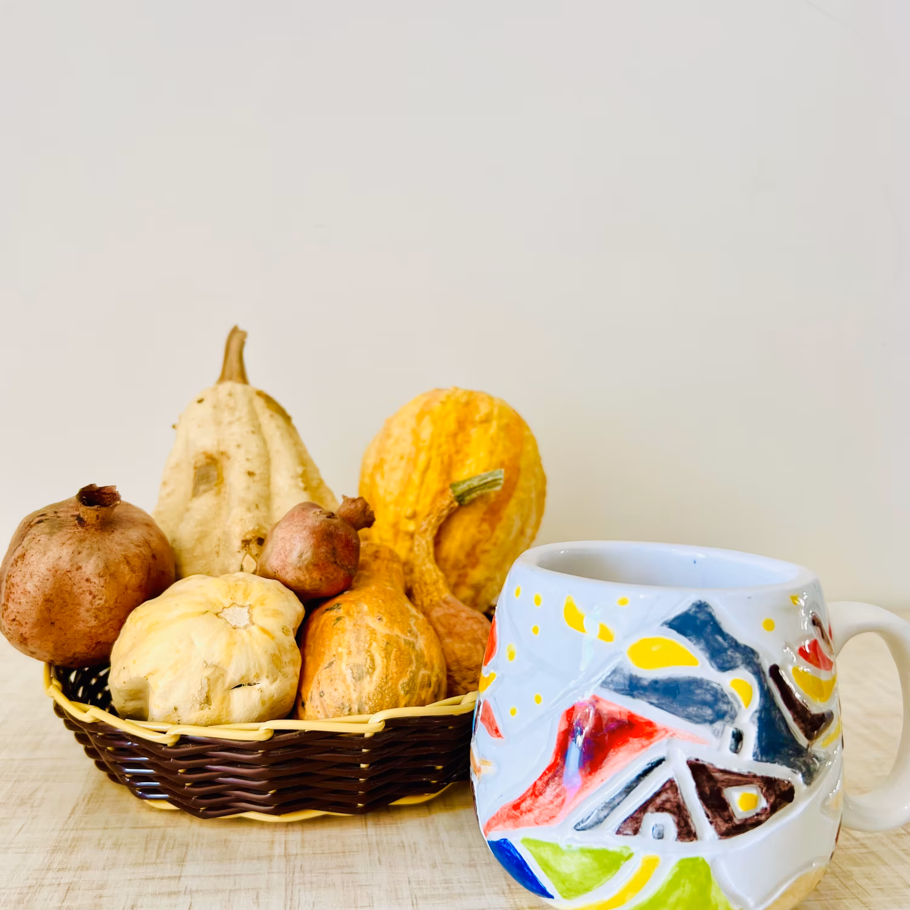 ماگ سرامیکی دستساز کلبه جنگلی