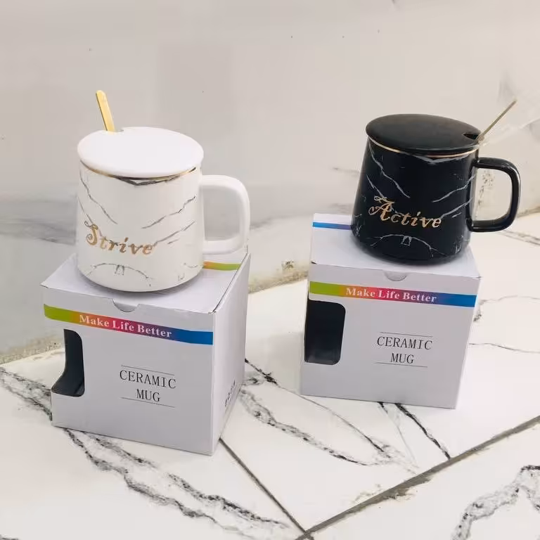 ماگ  زیبا در دو رنگ مختلف