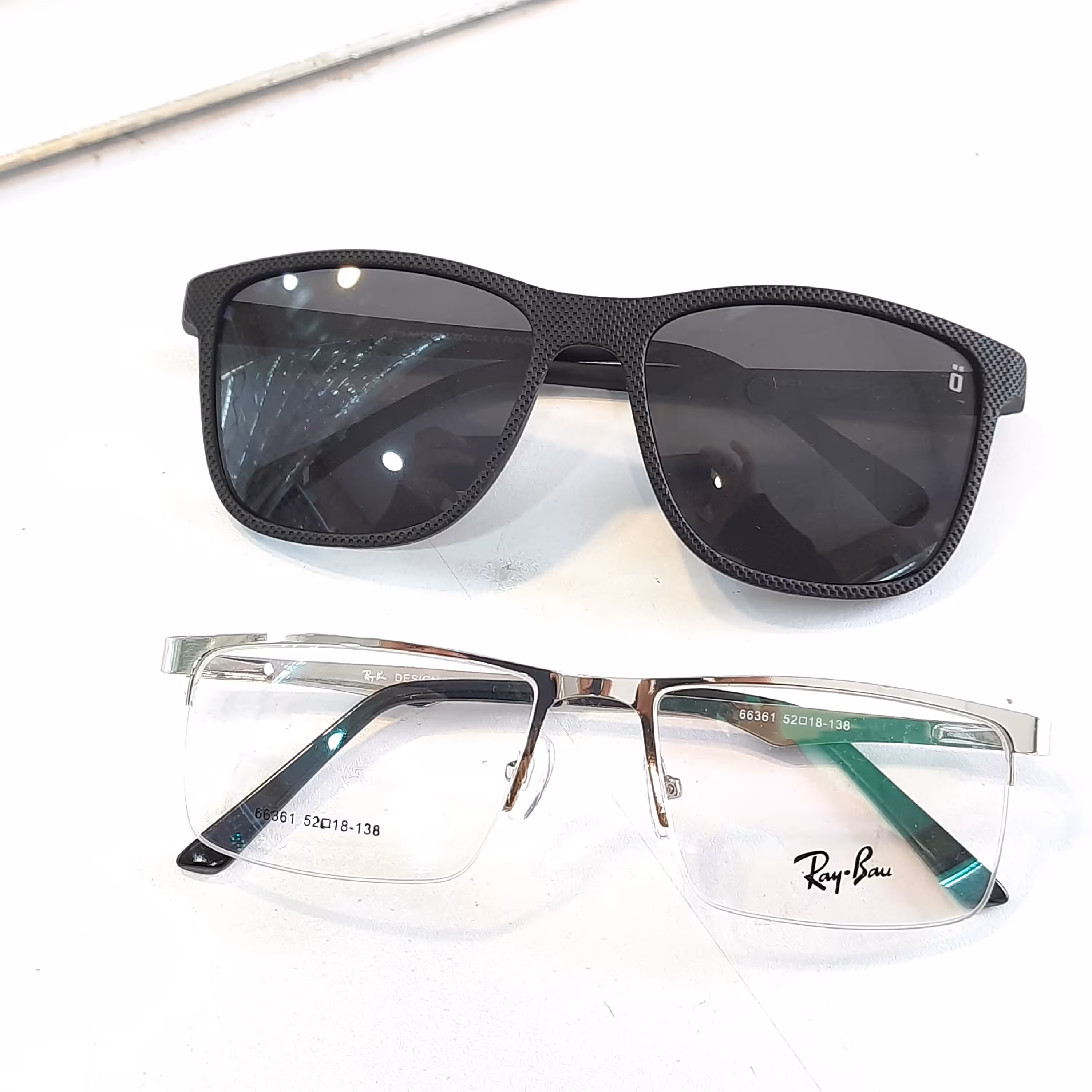 ست 2 عددی عینک طبی  نمره دار با عدسی بلوکات uy420 همراه با یک عدد عینک آفتابی اسپرت   عدسی طلق پلاریزه و uy400 