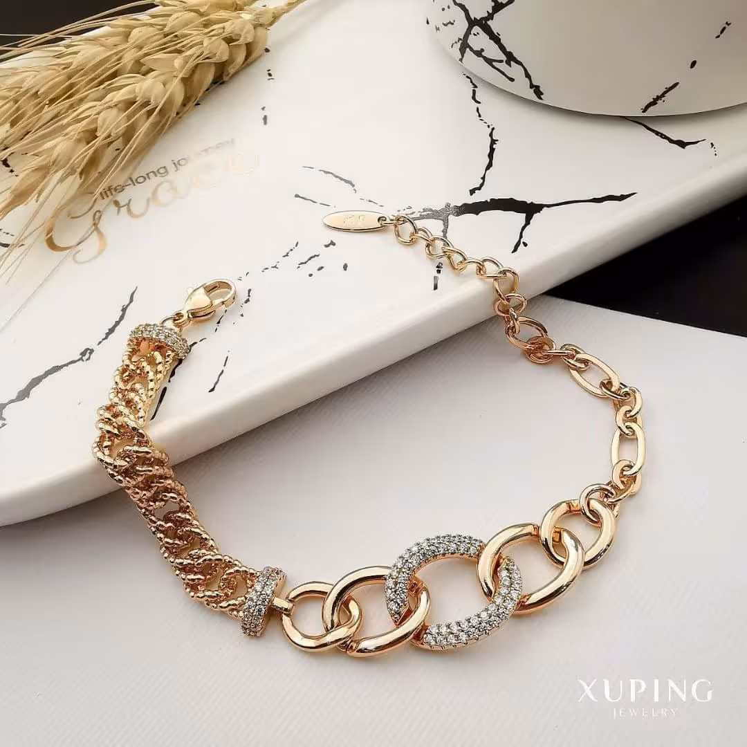 دستبند مارک ژوپینگ زیباو جذاب