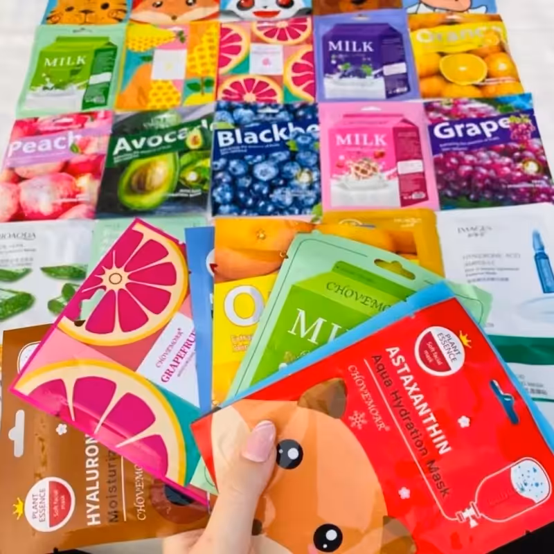 5 عدد ماسک ورقه ای صورت لایه بردار پوست روشن کننده آبرسان و نشاط بخش پوست صورت بصورت رندوم مرطوب کننده