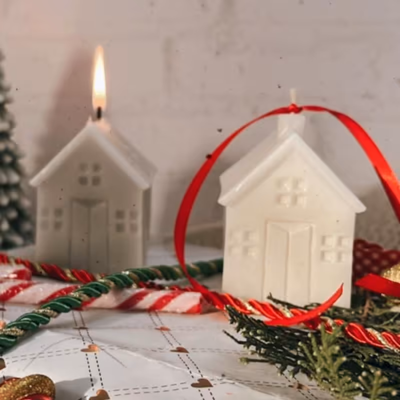 شمع کلبه 2 عددی(سفید و طوسی)