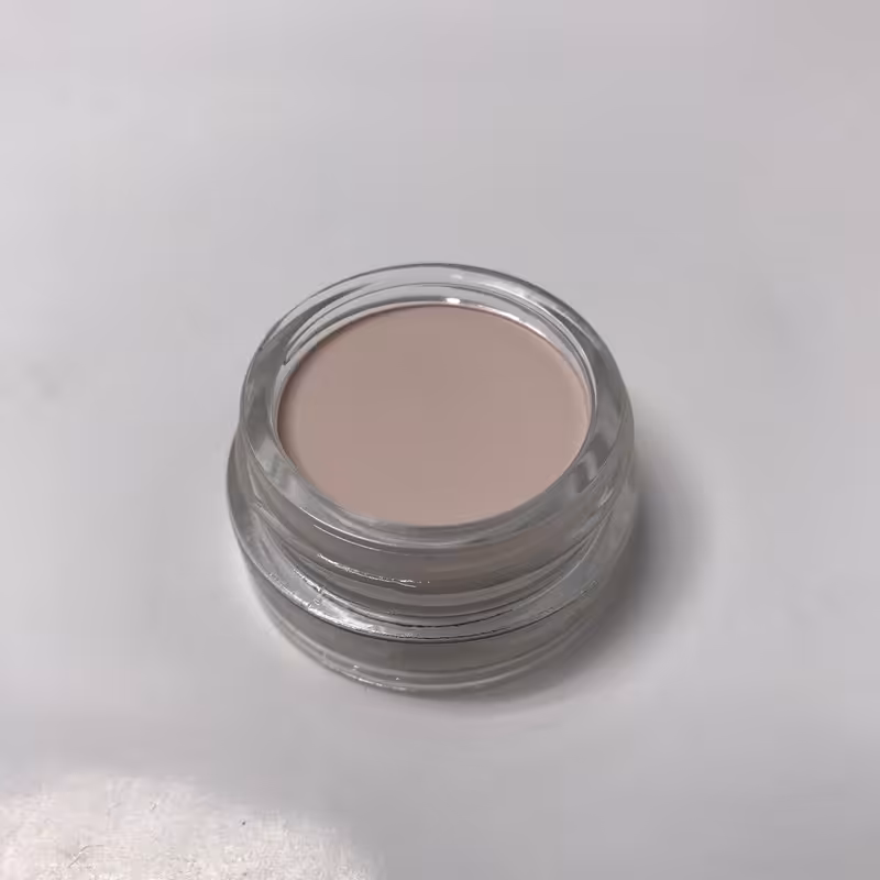 پایه سایه چشم دو کاره 02 اسنس - essence