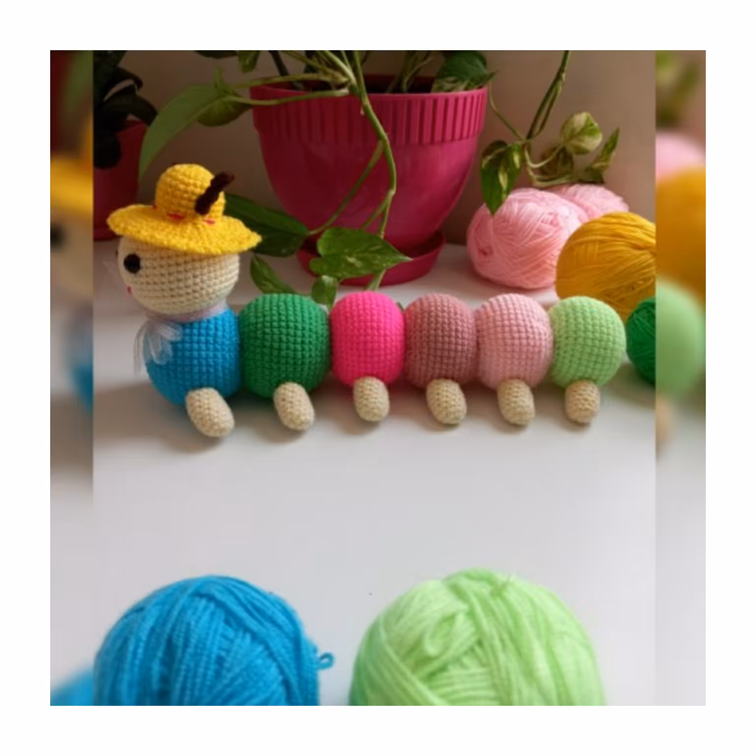 عروسک هزارپا بافتنی بافته شده با کاموای مرغوب قد حدود 30 سانت ارسال به سراسر کشور