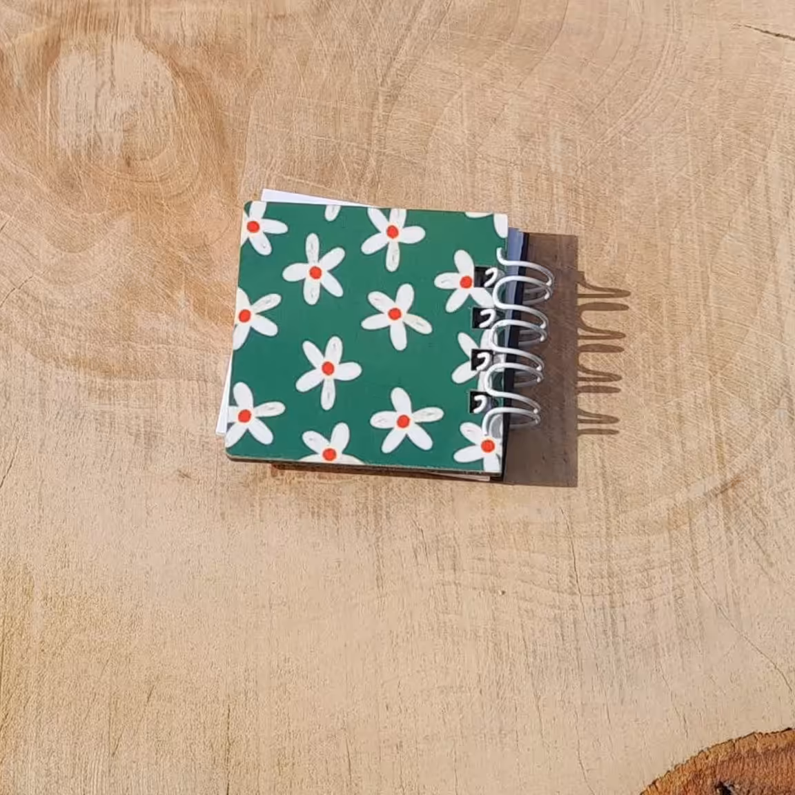 دفترچه جلد چوبی 5 سانتی طرح گل 