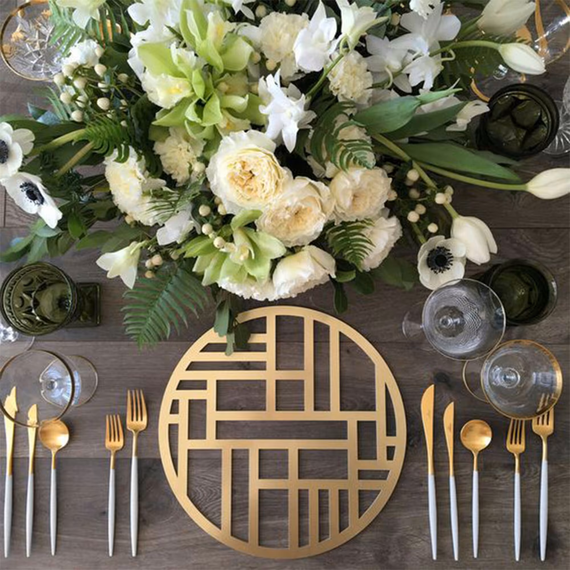 زیربشقابی چرم مصنوعی مدل merli14 ابعاد 35 در 35 سانتیمتر