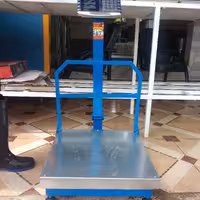 ترازو باسکول 300 کیلویی کفه 50در50 