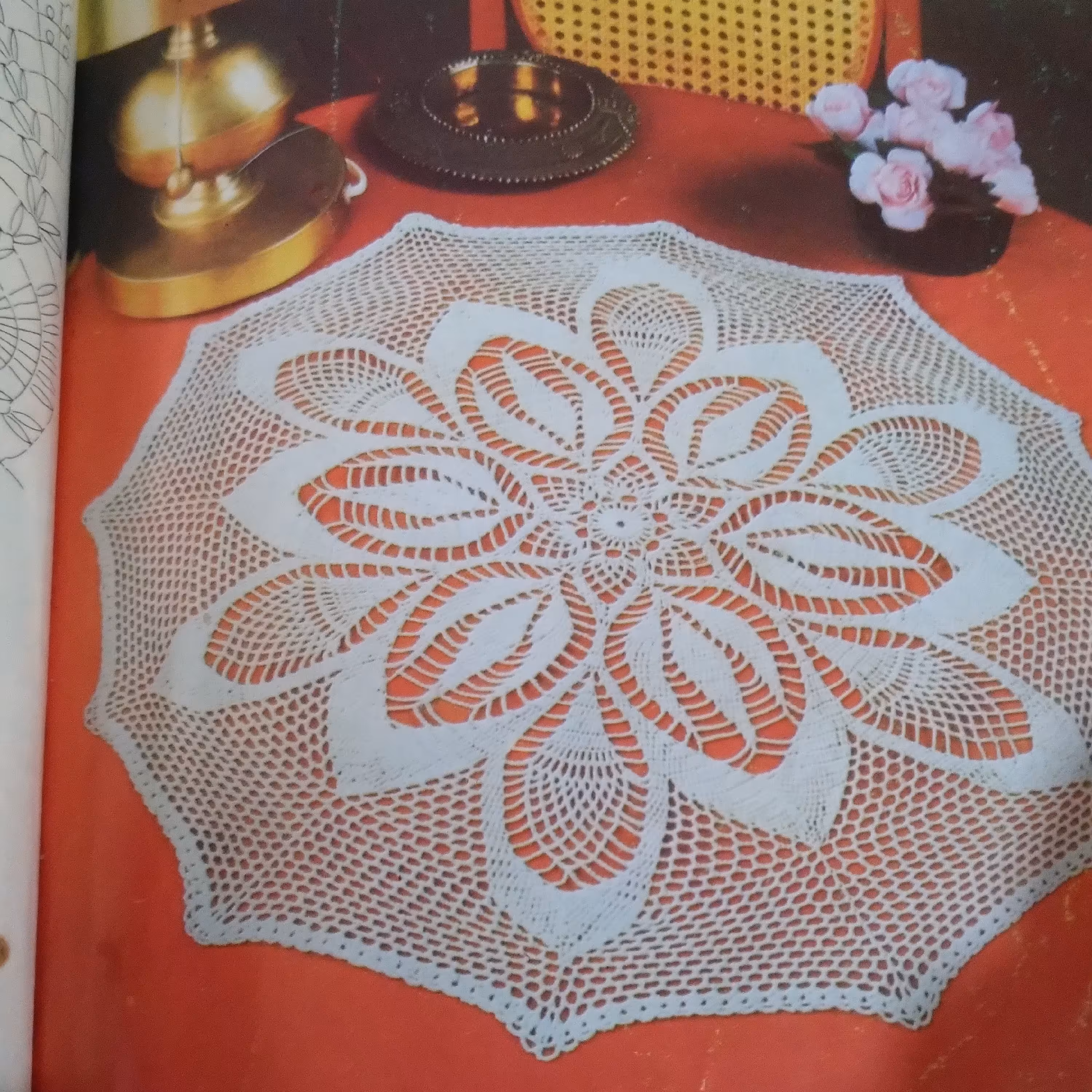 رومیزی قلاب بافی کد 10