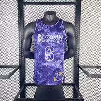 لباس لس آنجلس لیکرز اختصاصی لبرون جیمز