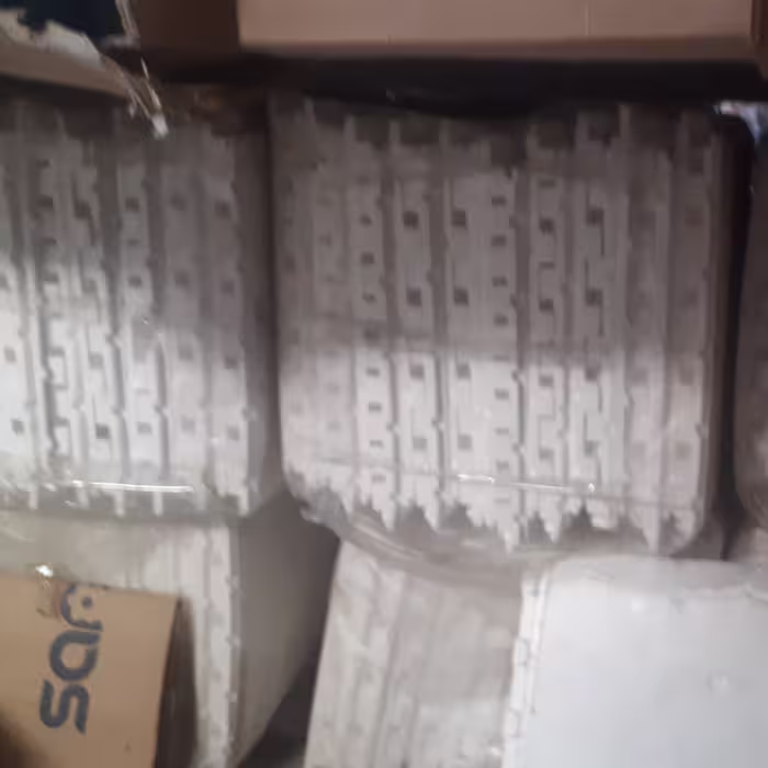 فوم یونولیت گرمایش از کف عایق شونه تخم مرغی ابعاد 60در120 متراژ هر برگ 70 سانتیمتر مربع دانسیته 30