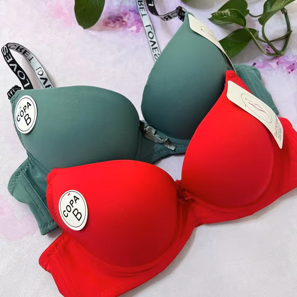 سوتین اسفنجی فنر دار نیم جک کاپ بی