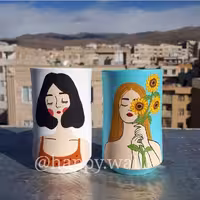 جامدادی رومیزی جاقلمی سفالی طرح دختر  افتابگردون (سایز10در6)