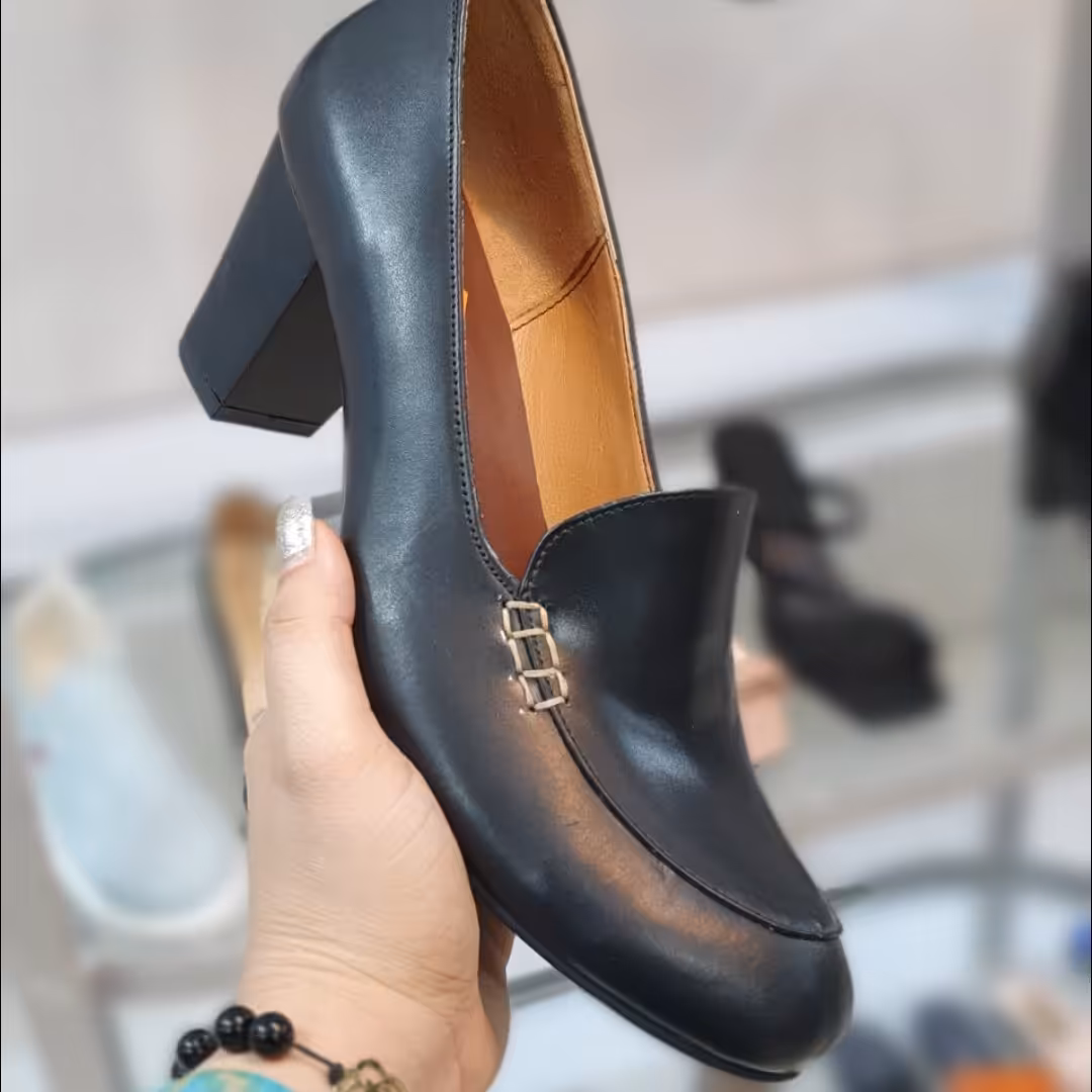 کفش چرم زنانه چرم طبیعی سایز 40