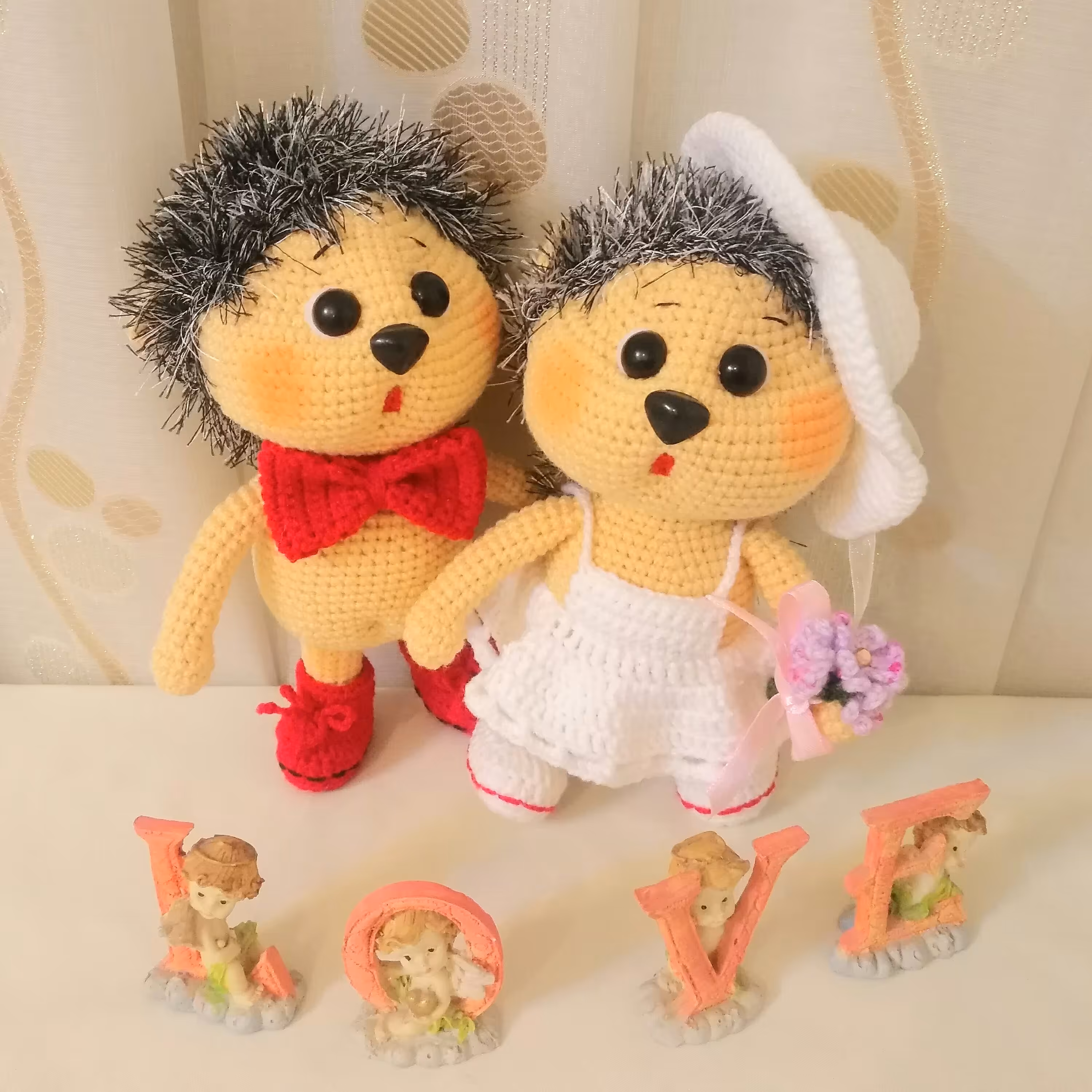 اسباب بازی عروسک بافتنی کاموایی عروس و داماد جوجه تیغی