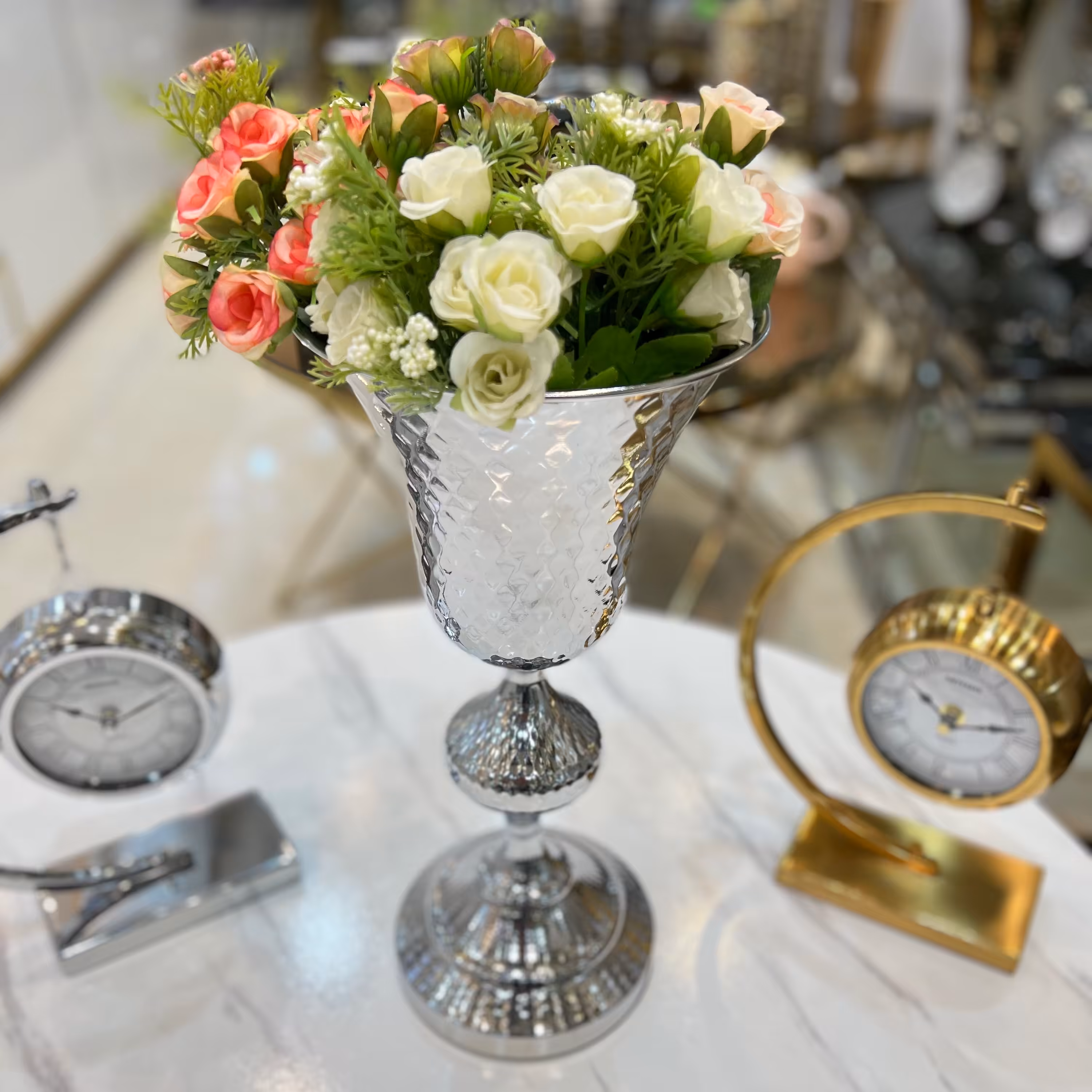 گلدان فلزی چکش کاری نقره ای سایز کوچک کد 1-815