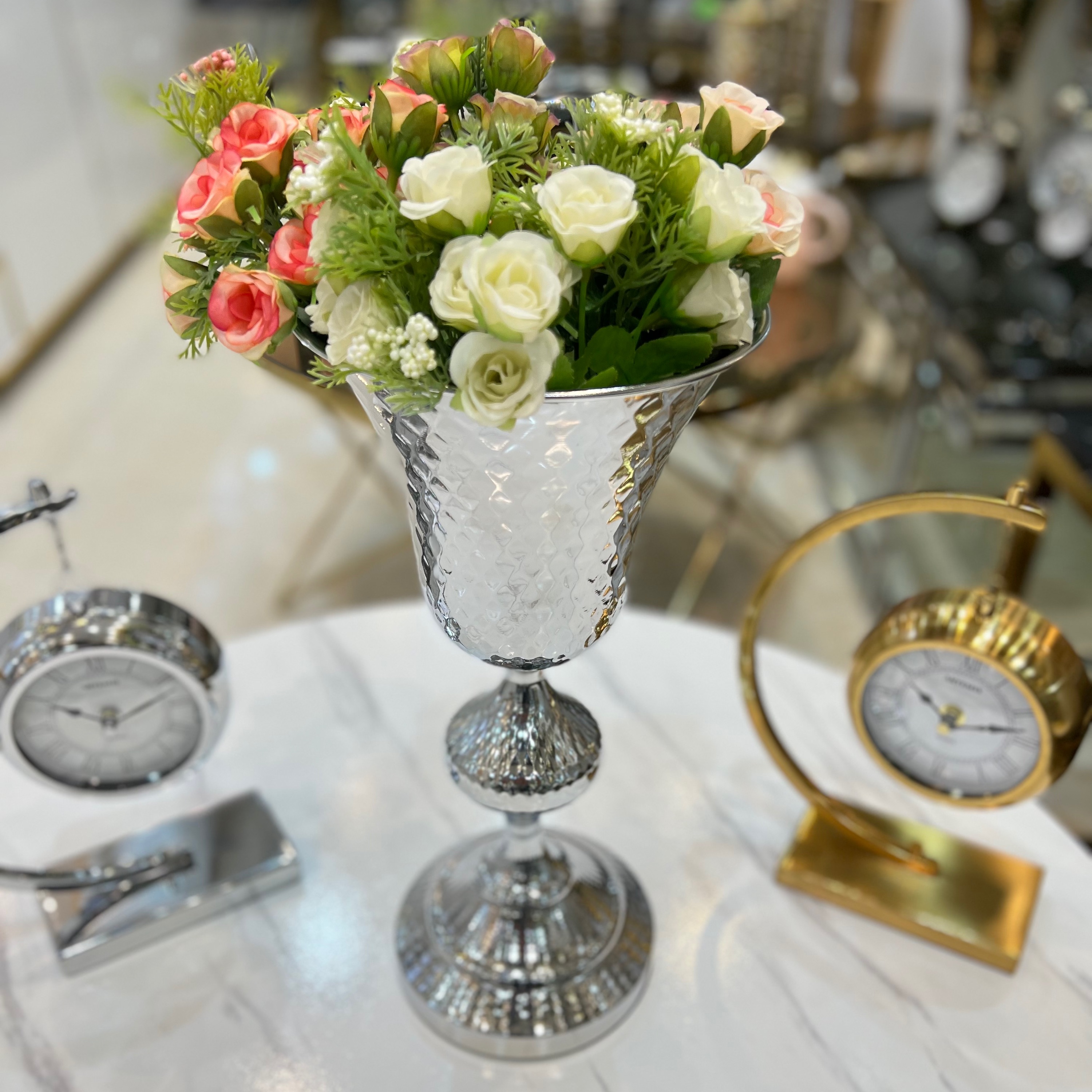 گلدان فلزی چکش کاری نقره ای سایز کوچک کد 1-815