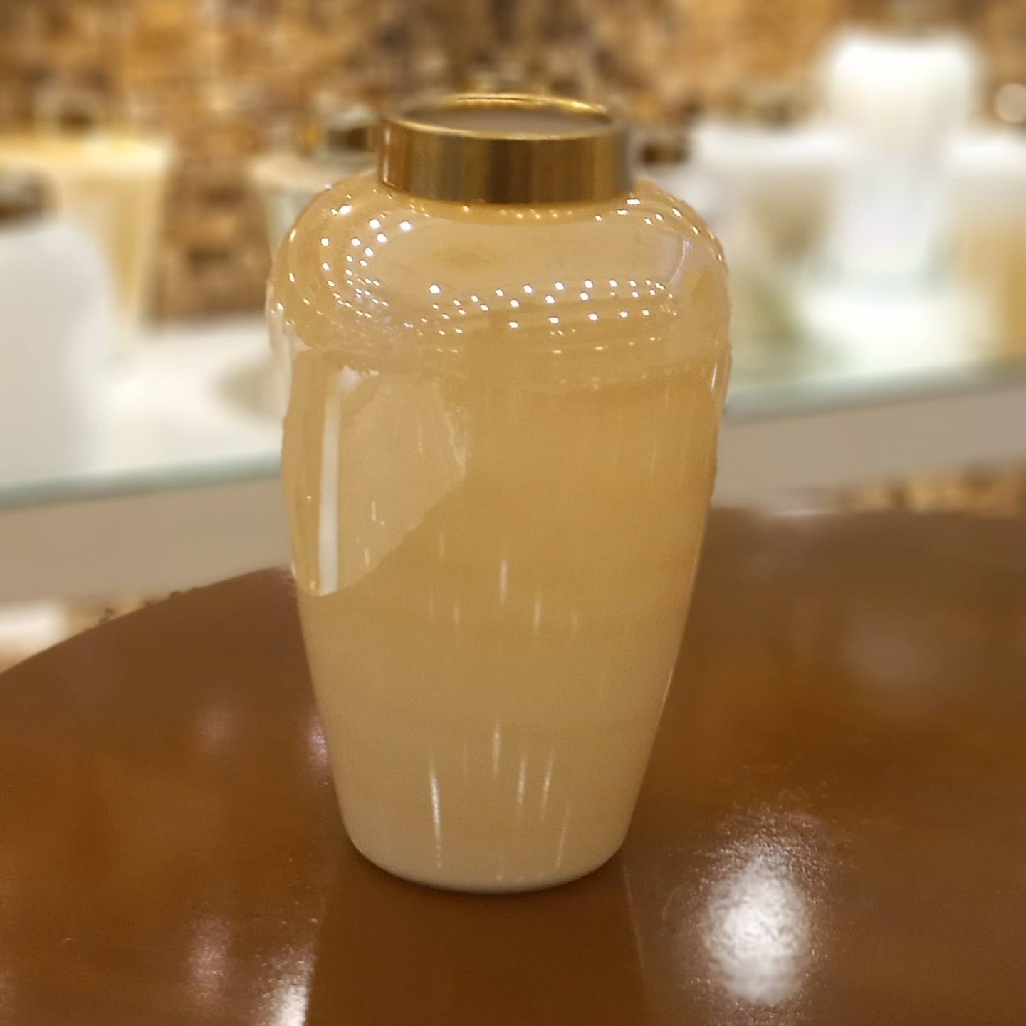 گلدان شیشه ای مدل لیلیوم