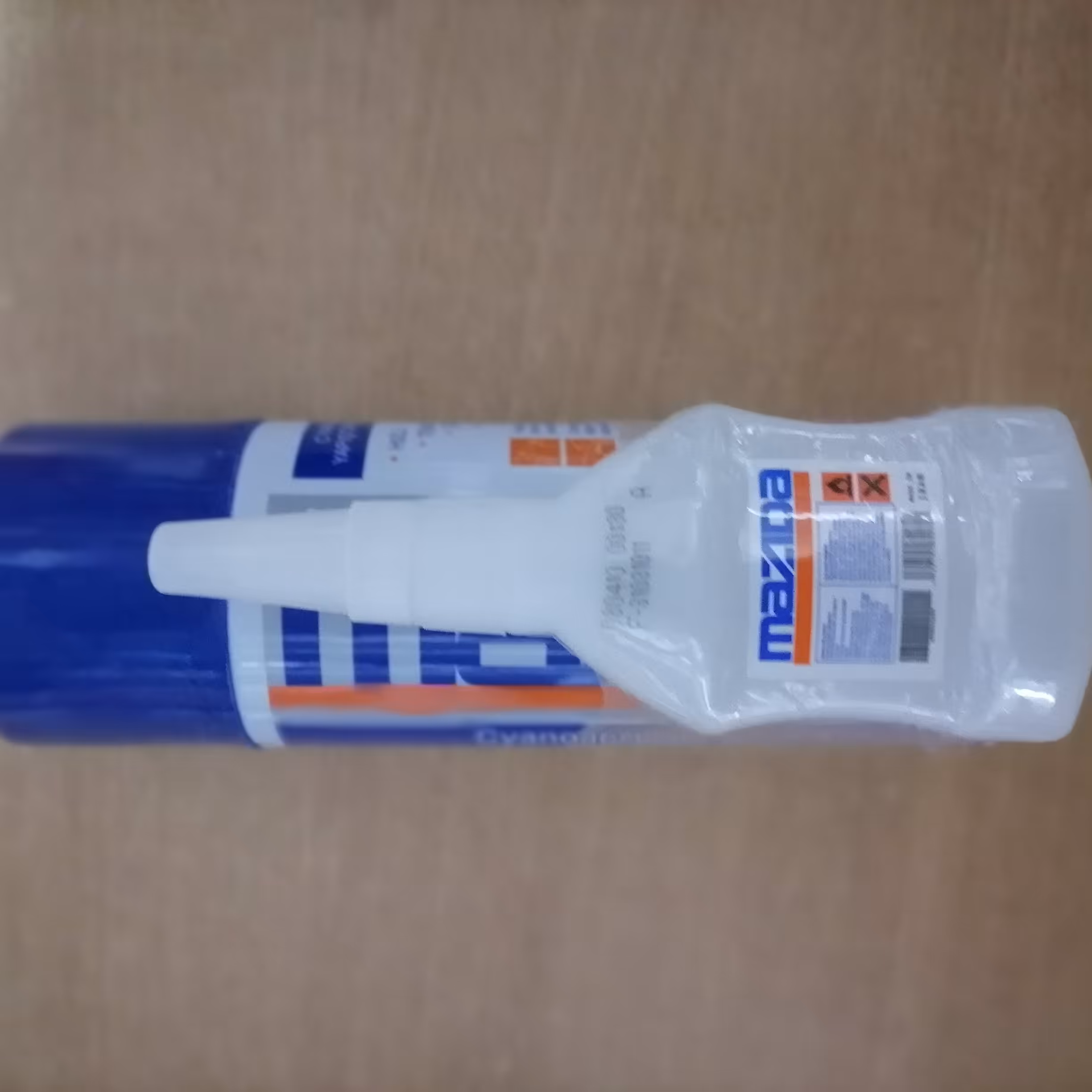 چسب123 مزدا400 میلی لیتر