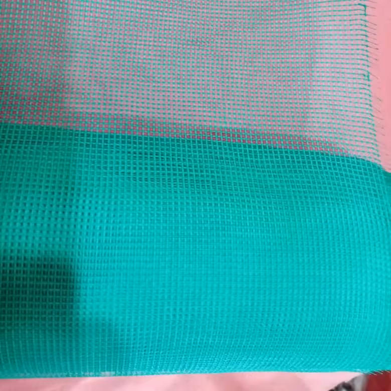 توری پشه پلاستیک  ( یک متر در 90 سانتی )